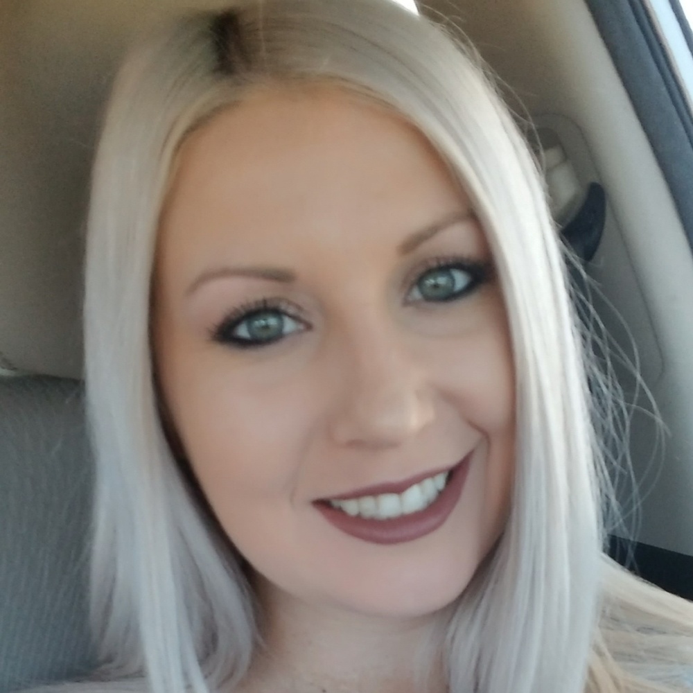 Meet your Posher, Kiley